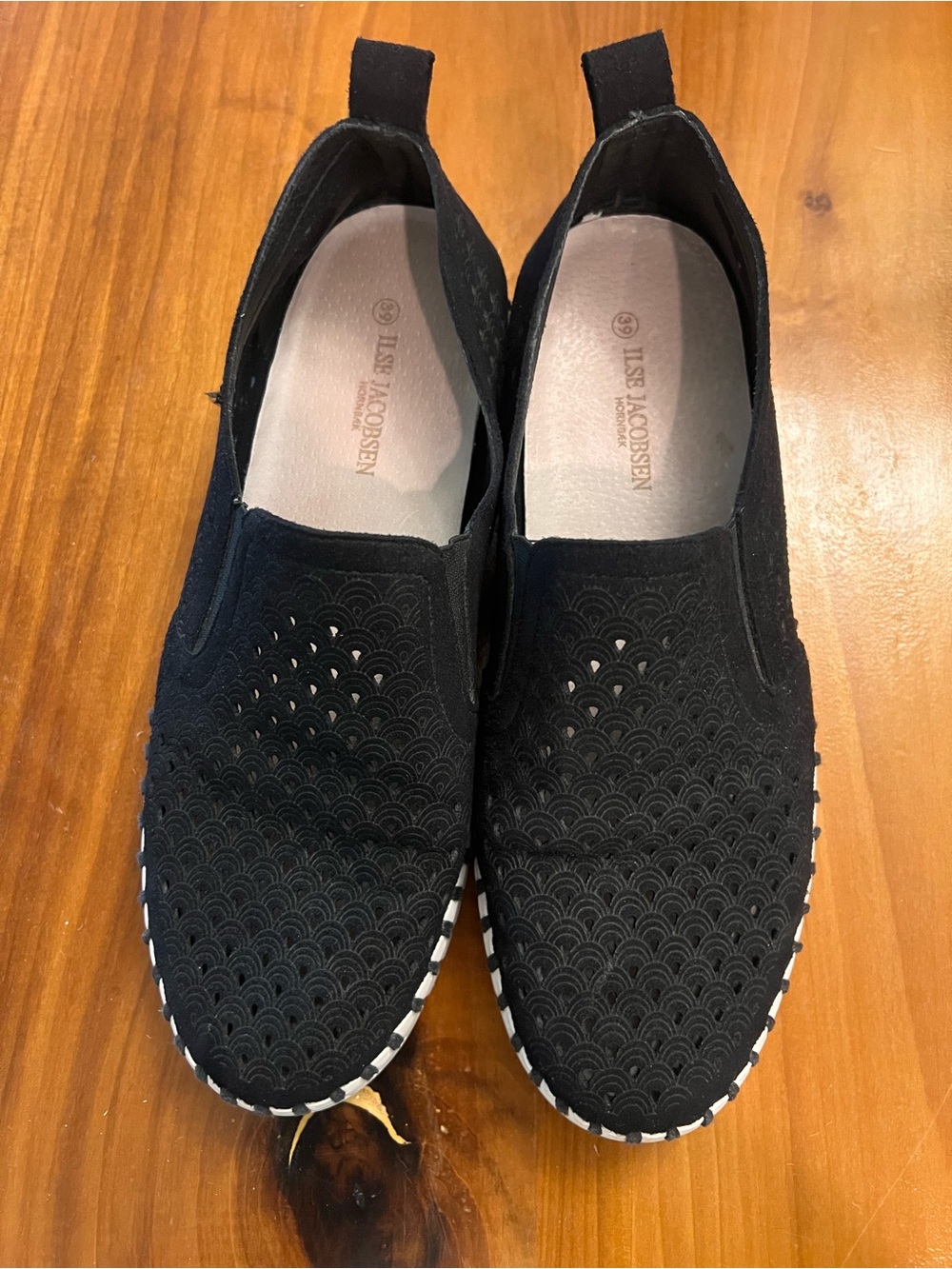 Ilse Jacobsen Tulip Black Perforated Knit Slip-On Loafers UIEC